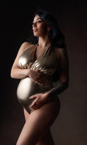 body gold Sartoria Partenopea Monika serek maternity sartoriale made in Italy photographer