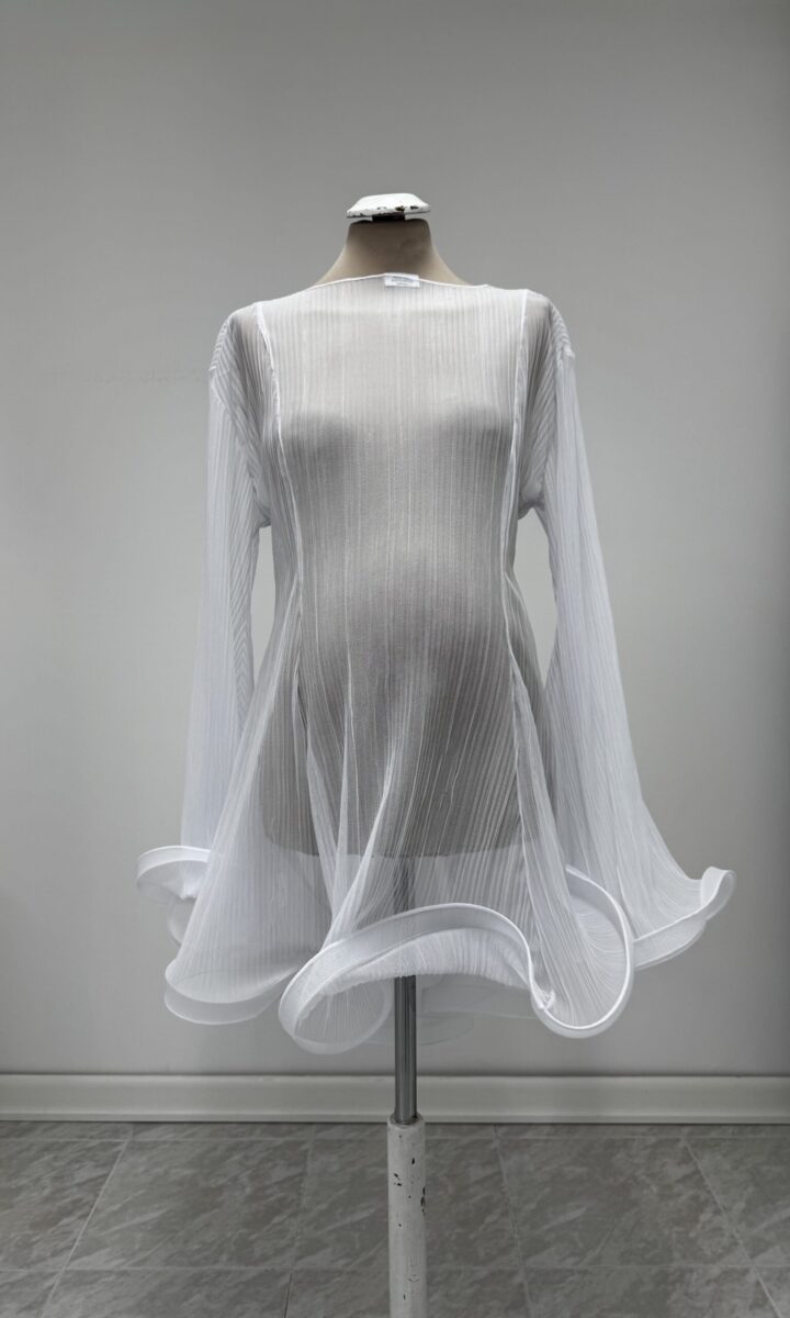 abito lilium white wave hem luxury sartoriale Napoli sartoria partenopea fashion tulle plisse moda glamour