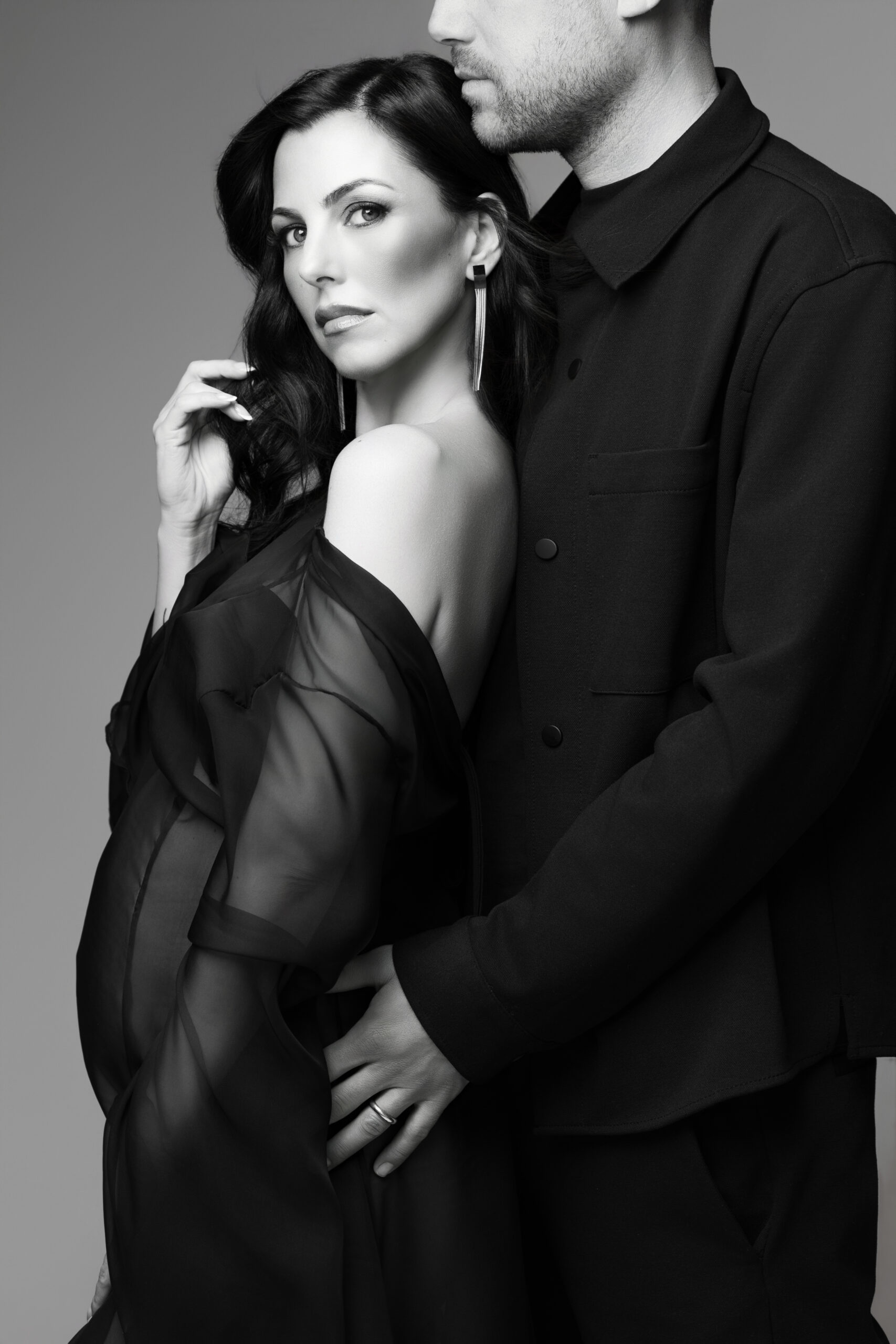 sartoria partenopea cyan Mariangela Davide abito maternity lilium organza nero sartoriale Napoli fashion glamour