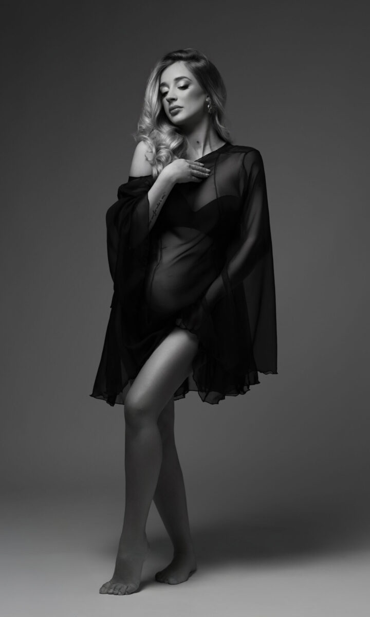 sartoria partenopea cyan Mariangela Davide abito maternity lilium organza nero sartoriale Napoli fashion glamour